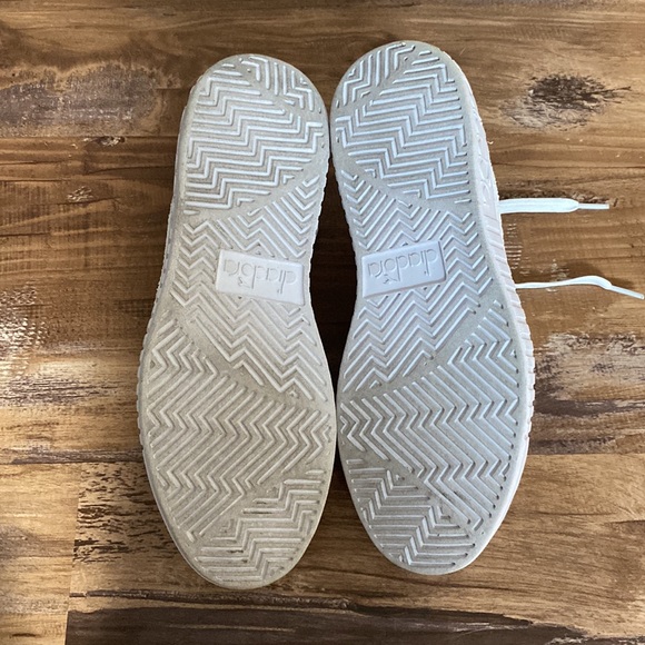 Diadora white sneakers women’s size US 8, EU 39 - Picture 5 of 8